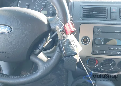 2006 Ford Focus Zxw z USA, uszkodzony, nr VIN 1FAFP36N66W160793